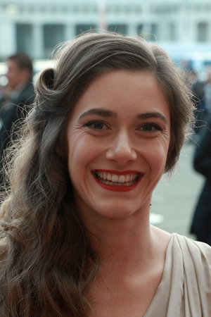 Miriam Stein portrait