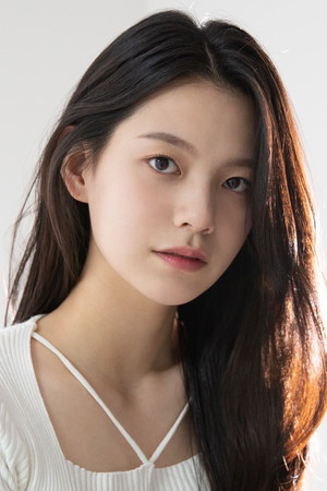 Oh Chae-young portrait
