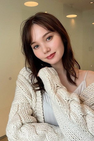 Aya Marsh portrait