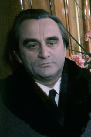 Adam Koman portrait