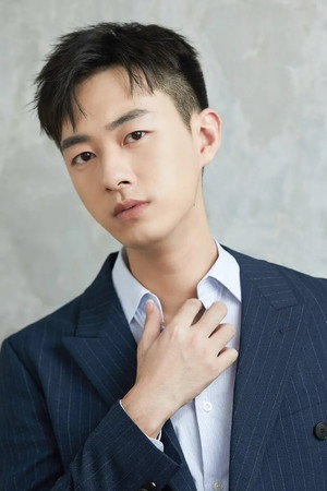 Lin Junyi portrait
