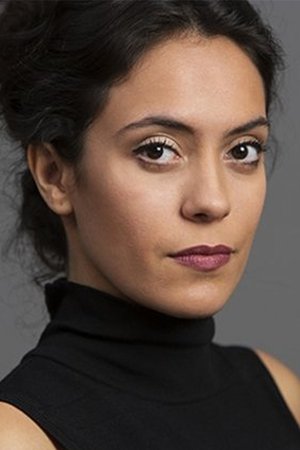 Selen Kurtaran portrait
