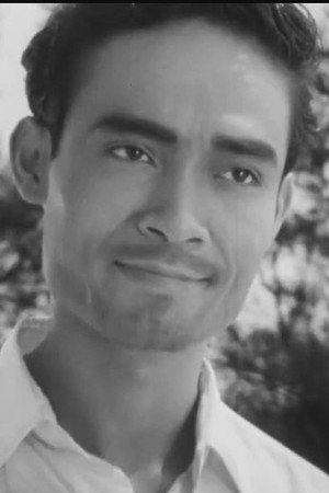 Danh Tấn portrait