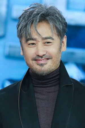 Wu Xiubo portrait