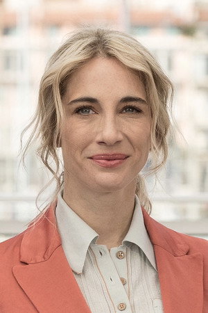 Nancy Grant portrait