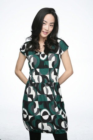 Kim Ri-na portrait