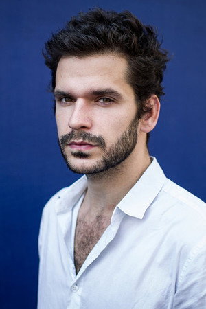 Noël Czuczor portrait