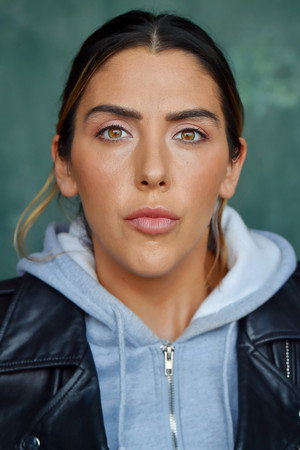 Lauren Analla portrait