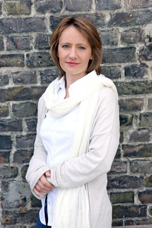 Jennipher Antoni portrait