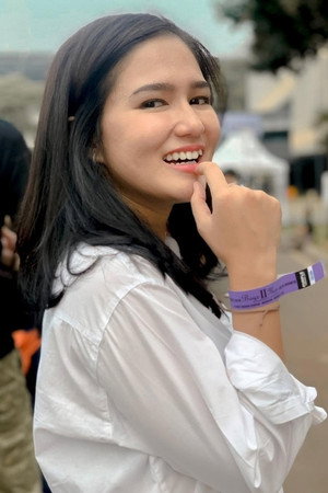 Masayu Clara portrait