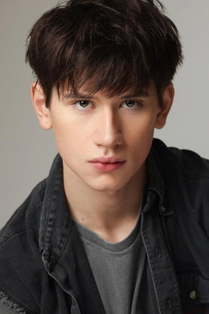 Pierce Polomsky portrait