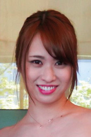 Mona Hayami portrait