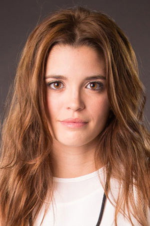 Joana Ribeiro portrait