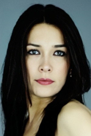 Demet İyigün portrait