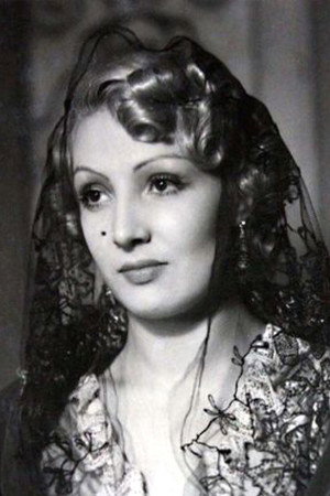 Cahide Sonku portrait