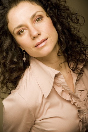 Fernanda Carvalho Leite portrait