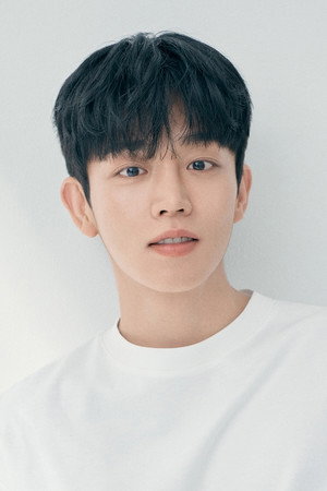 Lee Si-hoo portrait