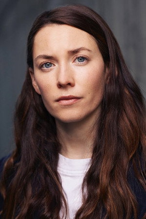 Tamsin Topolski portrait