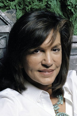 Mercedes Ruehl portrait