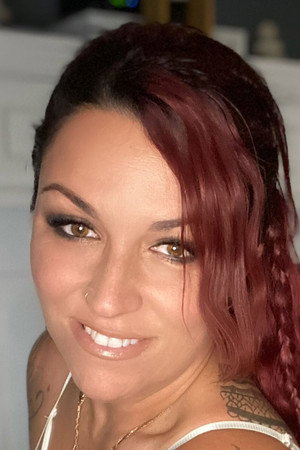 Nadia Nolimits portrait