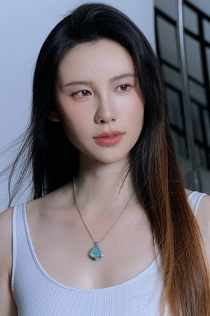 Li Ruixue portrait
