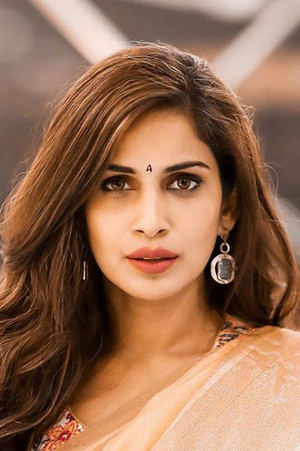 Samyuktha Karthik portrait