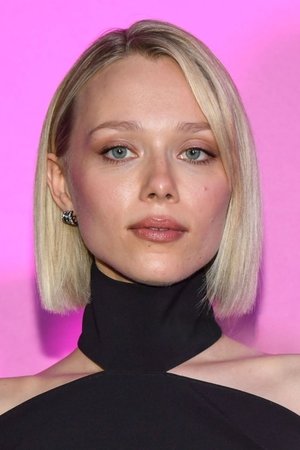 Ivanna Sakhno portrait