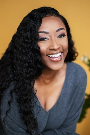 Santosha Nicole portrait