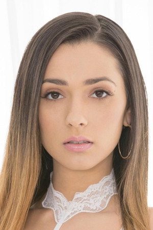 Jaye Summers portrait