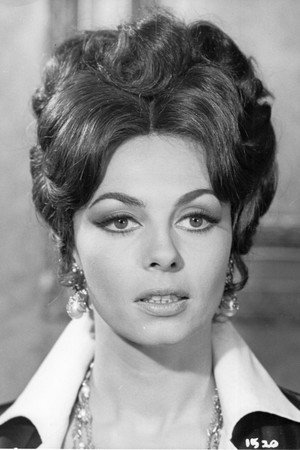 Michèle Mercier portrait