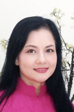 Thu Quế portrait