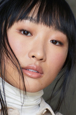 Ji-young Yoo portrait