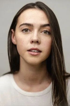 Mia Bowd portrait