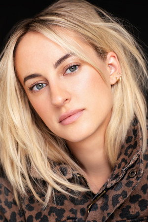 Molly Gibson portrait