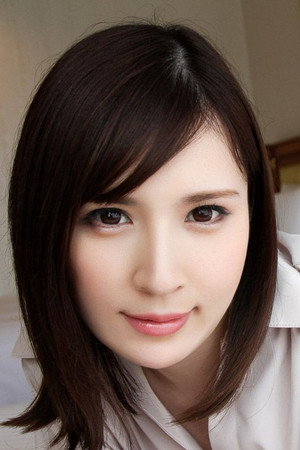 Anju Minase portrait