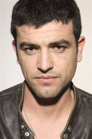 Amos Tamam portrait