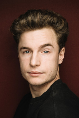 Oskar Hes portrait