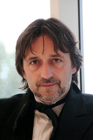 Georg Nikoloff portrait