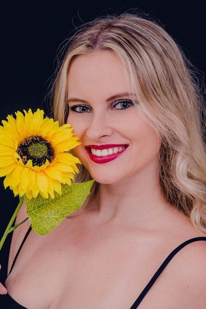 Leticia Botelho portrait