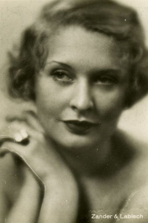 Trude Brionne portrait
