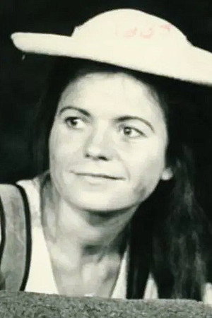 Sarah-Jane Holm portrait