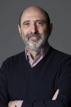 Isay Weinfeld portrait