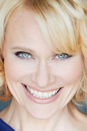 Lisa Ryder portrait
