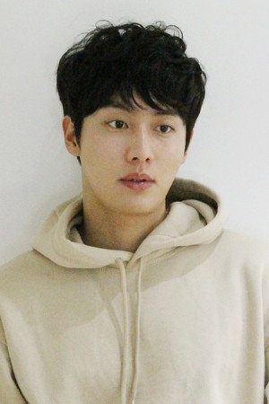 Kwon Hwa-woon portrait