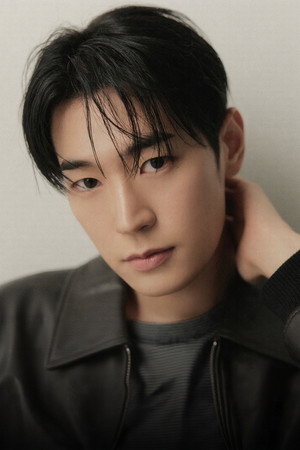 Park Seo-ham portrait