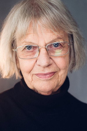 Elizabeth McRae portrait