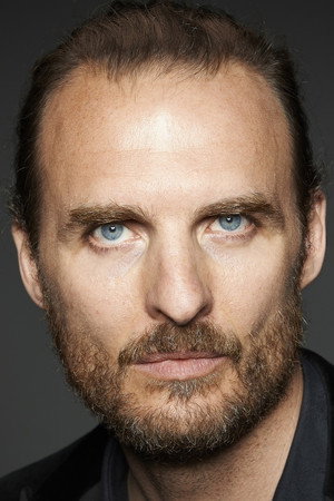 Greg Bryk portrait