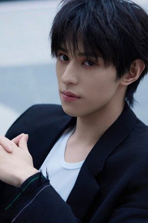 Zuo Ye portrait