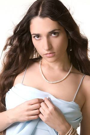 Elena Khanpira portrait