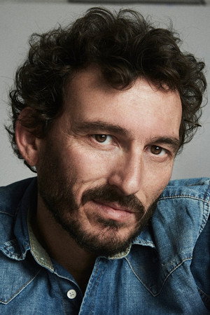 Óscar Corrales portrait